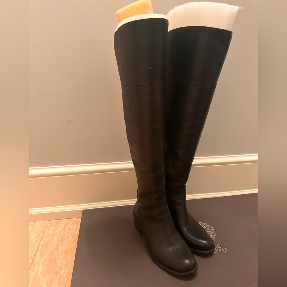 Black leather boots knee high size 6.5 Vince Camuto over the knee tall boots!